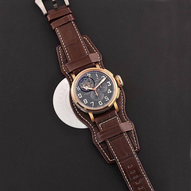 Zenith Pilot 87.2431C.4035/91.C742 Image 2